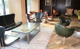 Хотел Голдън Тюлип Варна